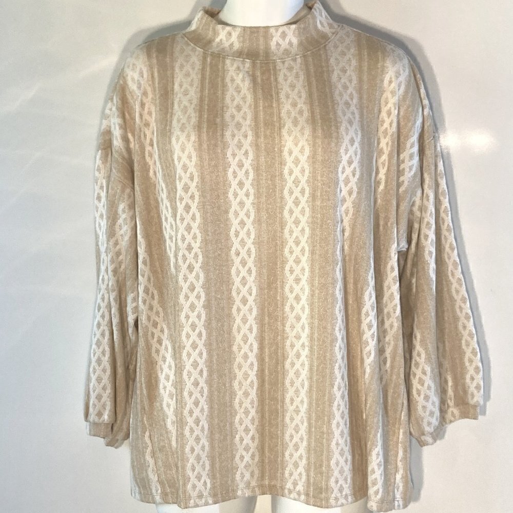 Cato NWT SZ 2X 3X Muted Camel & White longer top cable knit soft stretchy comfy